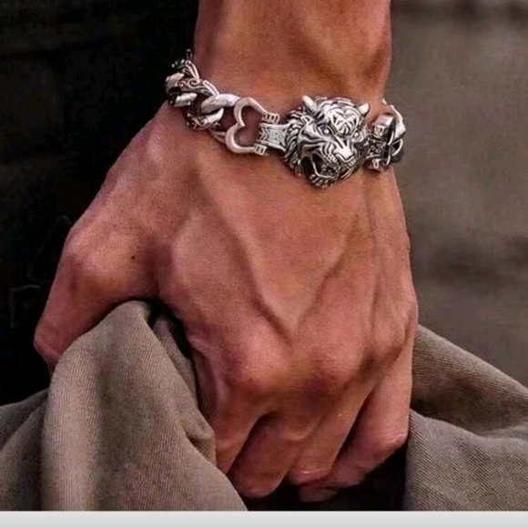 Men's Stainless Steel Silver Tiger Head Bracelet 8" - Picture 9 of 11